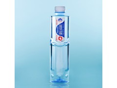 蓝冠山泉矿泉水560ml大Q冰12瓶*2/箱图2