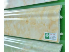 竹木纤维踢脚线 9010(2)图1