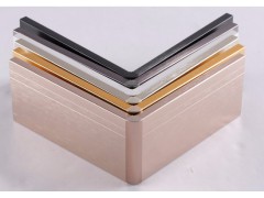 铝合金踢脚线图2