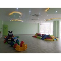 SPC锁扣地板家用商用防水耐磨不用胶可批发